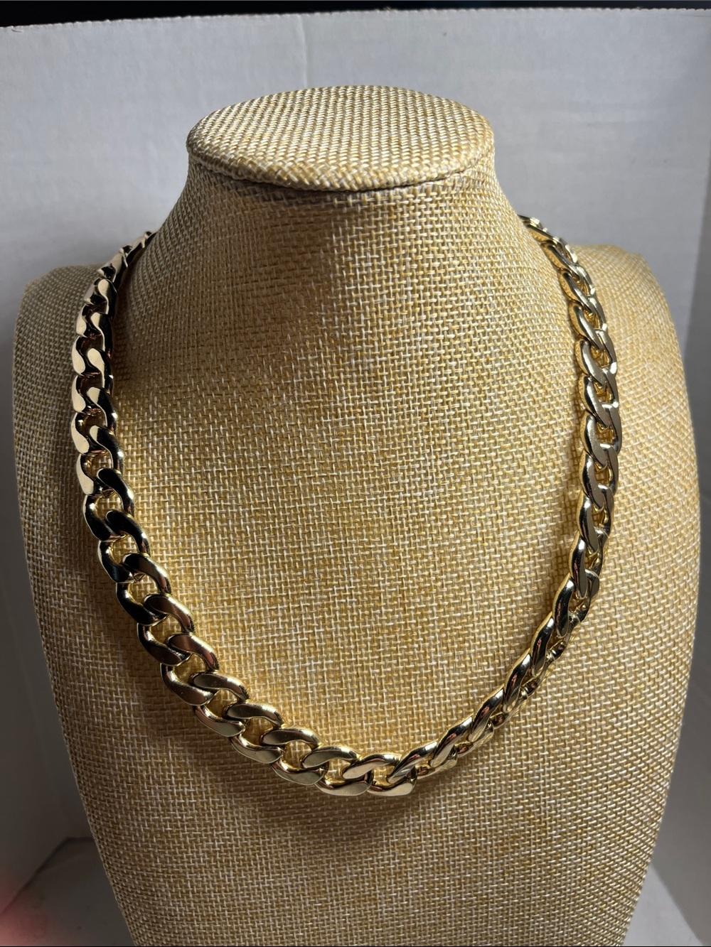 Gold Tone Chunky Curb Chain Necklace